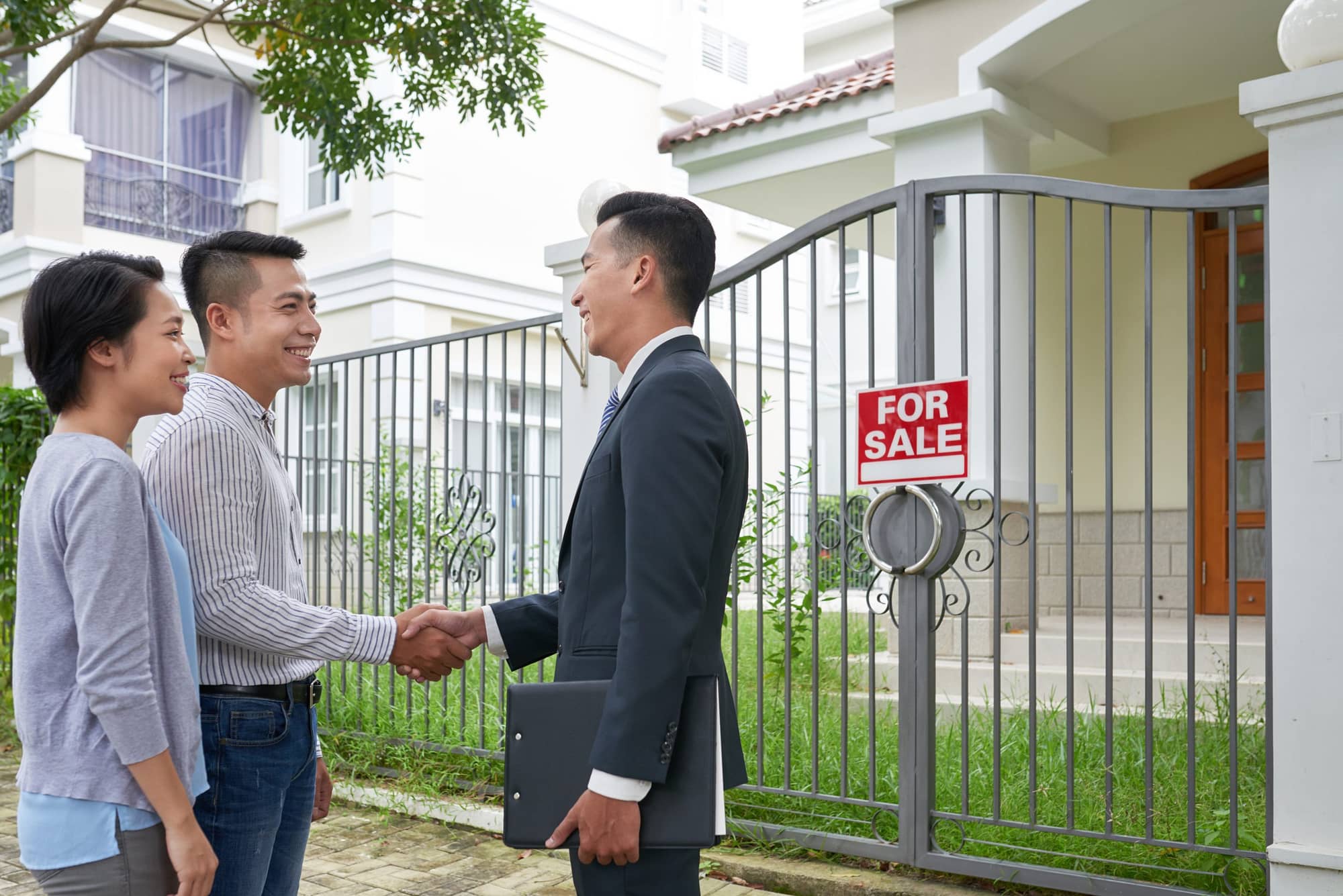 Client meeting with estate agent - Lawyer Connection What Does Under Contract Mean When Buying or Selling A Home? Lawyer Connection